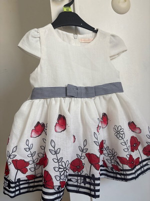 Dress 12 months like new, unworn