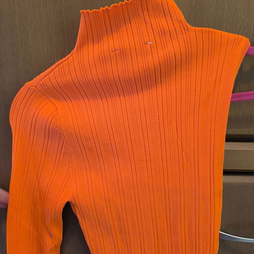 H&M orange bodysuit medium new without tag