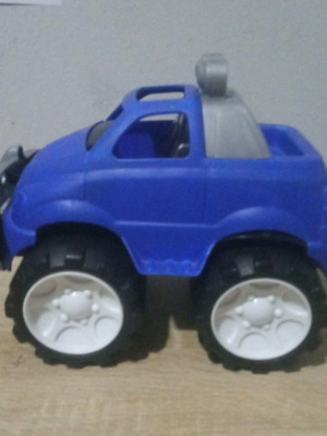 Toy jeep vehicle like new