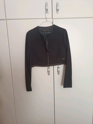 Short jacket like new, size XXL