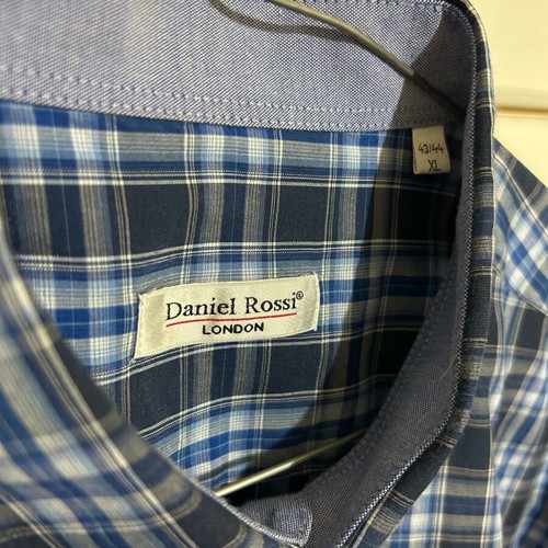 Daniel Rossi London shirt XL like new, blue