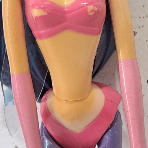 Winx Club Musa Kinder Figurine used with flaws and incomplete