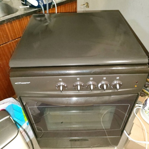 Conti electric stove like new