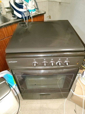 Conti electric stove like new
