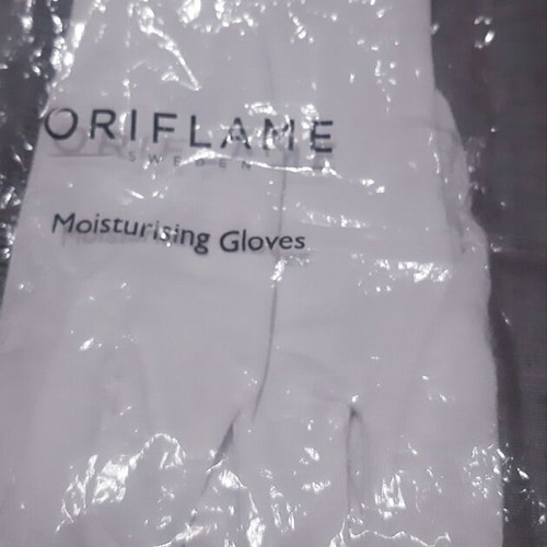 Oriflame Spa Set with Cotton Moisturising Gloves and Exfoliating Sponge new