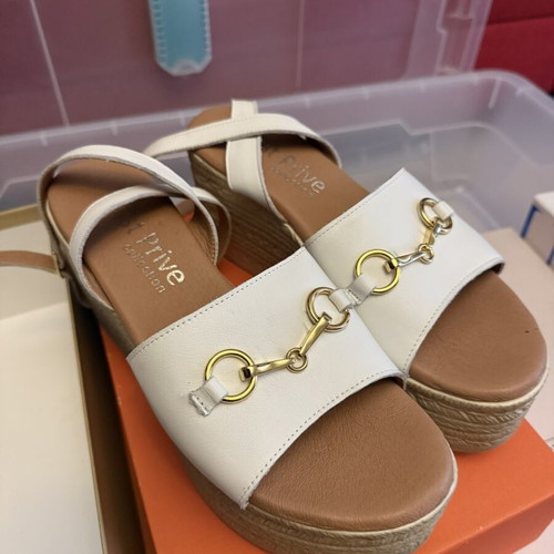 Just Prive white platform sandals size 41 like new