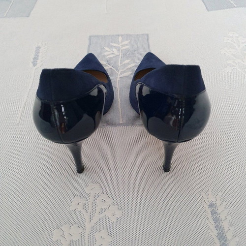 Sagiakos pumps new, leather blue suede and patent leather