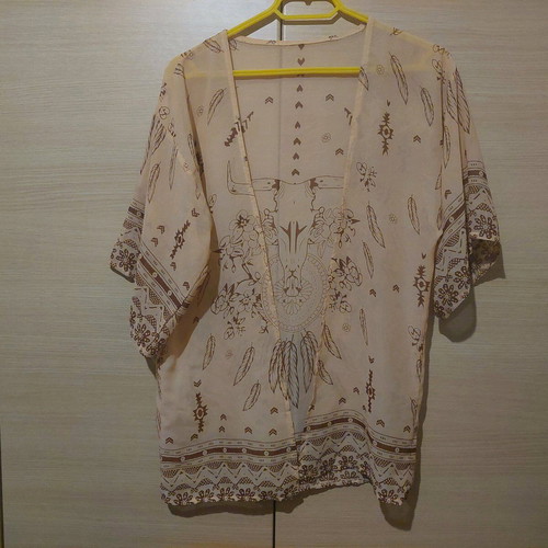 Beige brown kimono tunic like new, size Small/Medium