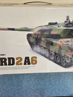 Leopard 2A6 remote control tank Heng Long like new