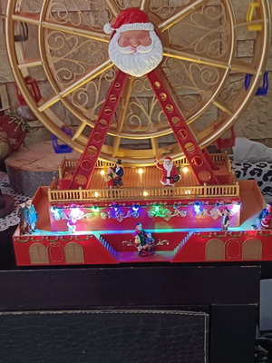 Christmas Ferris Wheel with Image and Sound like new