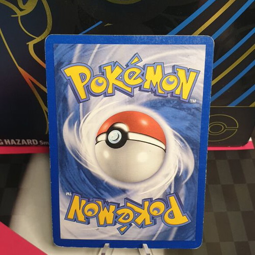 Pokédex base set Pokemon card used