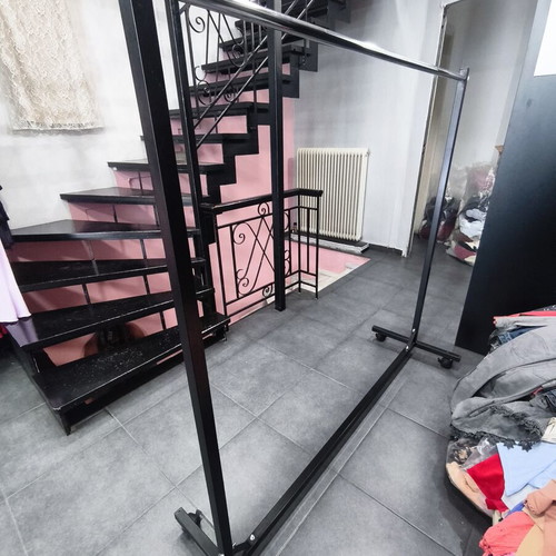 Professional Clothing Stand like new