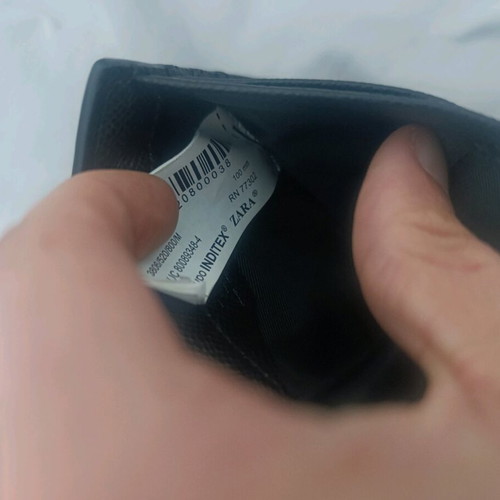 Zara wallet like new black with 6 card slots and 2 hidden