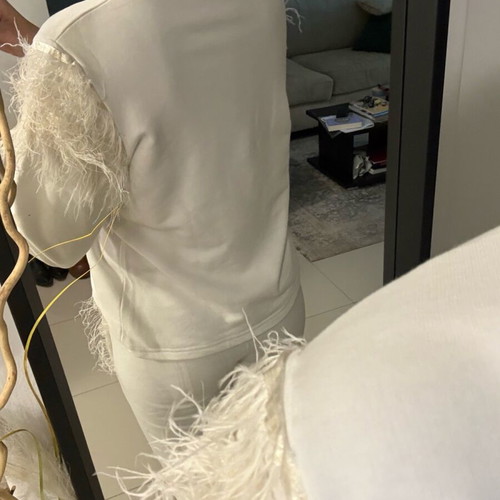 Two-piece set with feathers Large, like new, white
