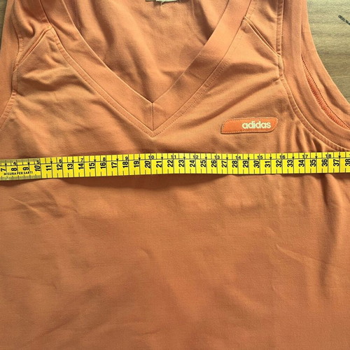 Adidas shirt size M like new, orange