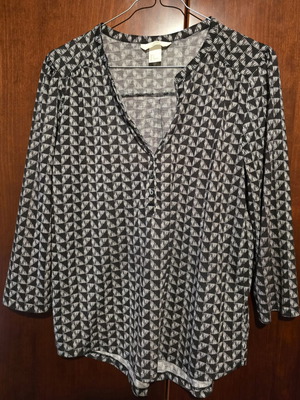 H&M shirt size S used, black and gray