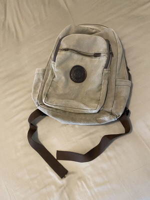 Backpack like new, khaki-olive color, stonewashed style