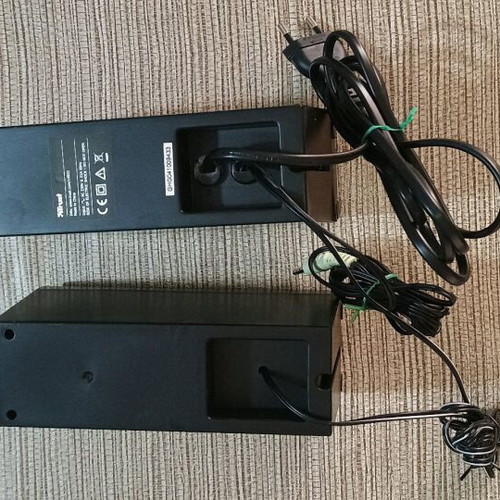 Trust computer speakers like new for desktop or laptop