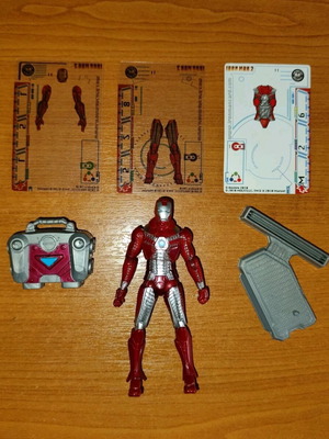 Φιγούρα Iron Man Mark V (Suitcase Missile Launcher) σαν καινούργιο