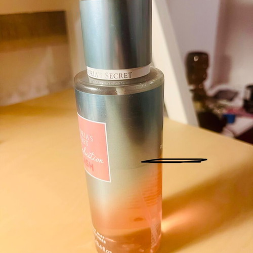 Victoria’s Secret Pure Seduction Splash Body Mist used 150 ml