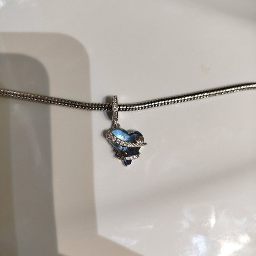 New bracelet symbol