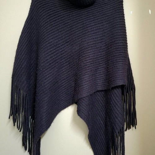 Fullah Sugah asymmetric turtleneck collar used, purple