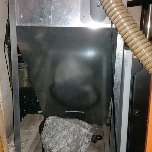 Pellet burner Megatherm 40 kw used with accessories