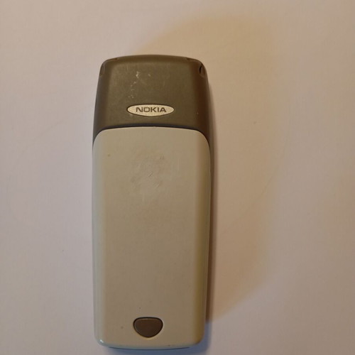 Nokia 2300 used, very good condition, beige pink, collectible
