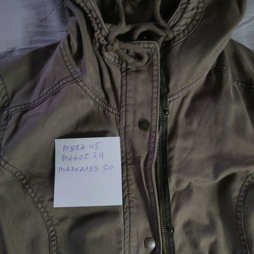 Hollister women's cotton parka like new, large, khaki-gray