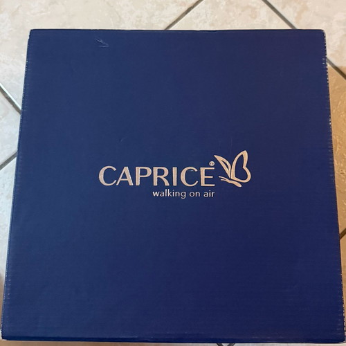 Caprice over-the-knee black boots size 38.5, like new
