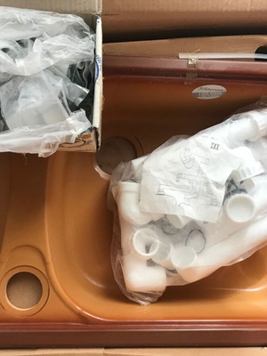 Ένθετος διπλός νεροχύτης Silacron με μεικτή μπαταρία και σωληνώσεις, καινούργιος