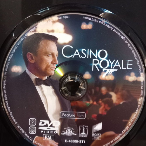 007 Casino Royale DVD new with subtitles