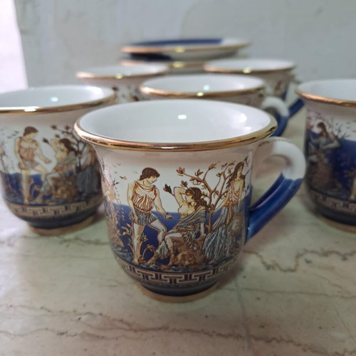 Handmade 24K gold-plated coffee cup set like new