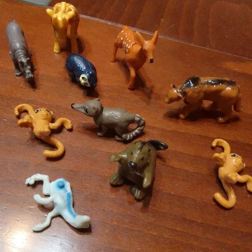 Kinder animal figures like new, set of 10 pieces