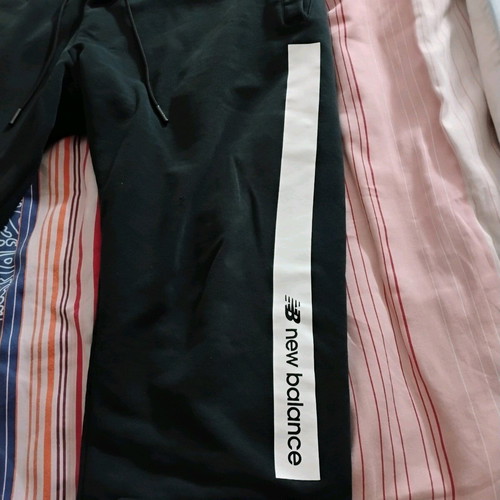 New Balance XL tracksuit used, black