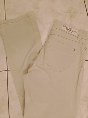 Παντελόνι Max Mara μεταχειρισμένο, μέγεθος M, μπεζ