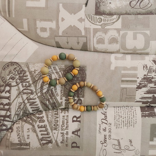 Wooden bracelets with beads like new, earth tones