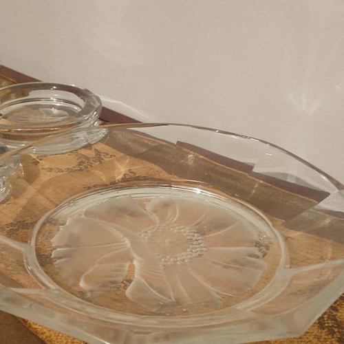 Kosta Boda set of 2 decorative items and 2 ashtrays like new