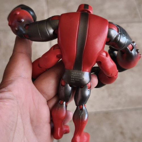Ben 10 Omni-Four Arms action figure used, 13cm, Playmates