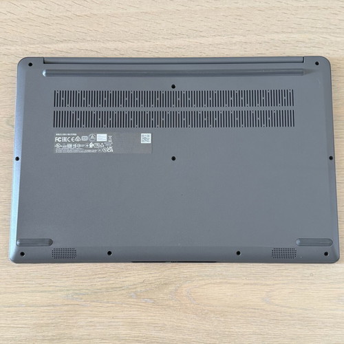 Lenovo 15.6” Full HD IPS laptop Ryzen 3 7320U 8GB RAM 256GB SSD