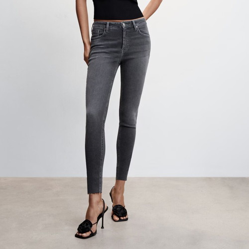 Mango Jeans 38 Like New, Cropped Design