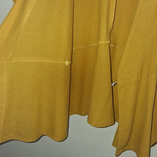 Wrap blouse Mara's Collection like new, mustard color, size L