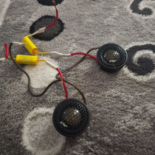 Trf Tweeters H T25 like new