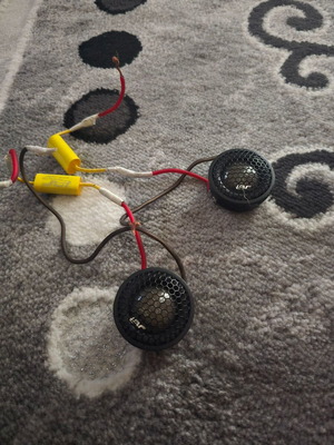 Trf Tweeters H T25 like new