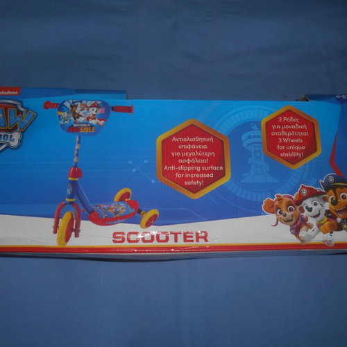 Paw Patrol Scooter new with anti-slip surface and 3 wheels