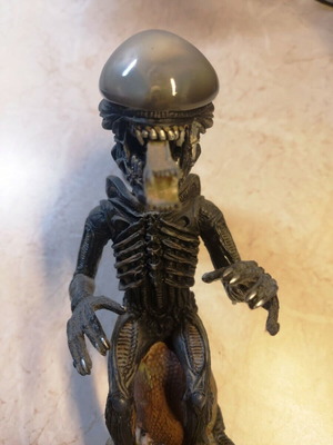 Alien Extreme Warrior Head Knocker Bobble Head used by NECA