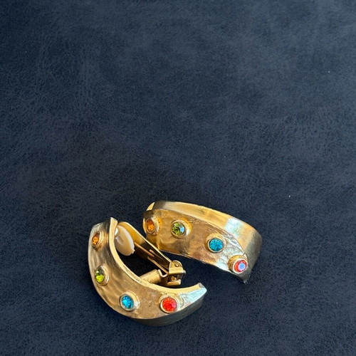 Vintage clips earrings like new, gold-colored