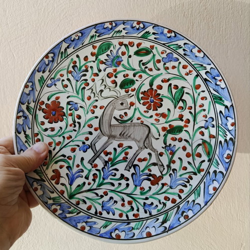 Ikaros decorative plate hand-painted, like new, 27 cm diameter