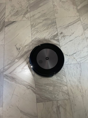 Ρομποτική σκούπα iRobot Roomba j7 σχεδόν καινούργια, με αξεσουάρ