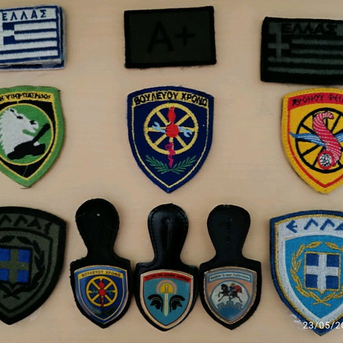 Army uniforms like new, various sizes and types